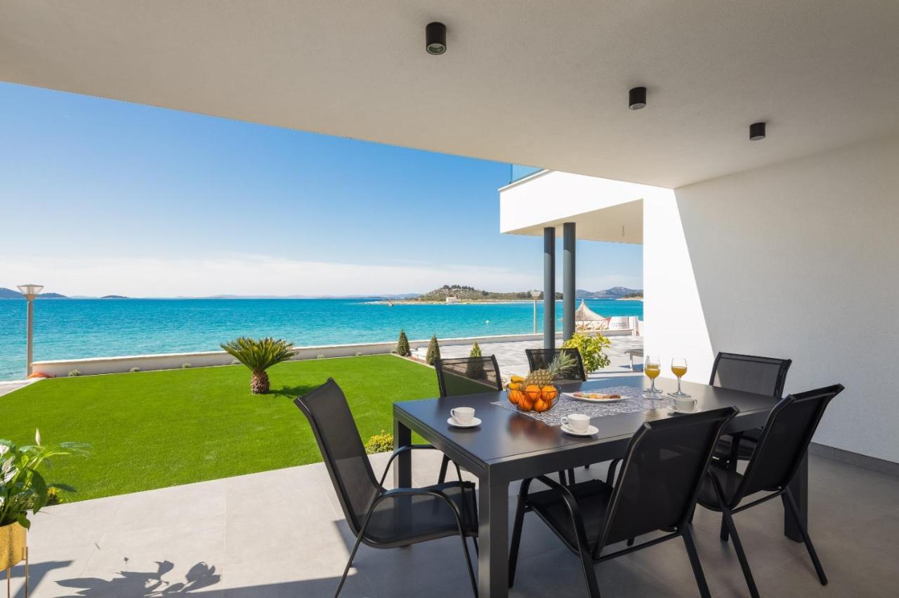 Luxury Apartment Sea Pakostane Ngoại thất bức ảnh