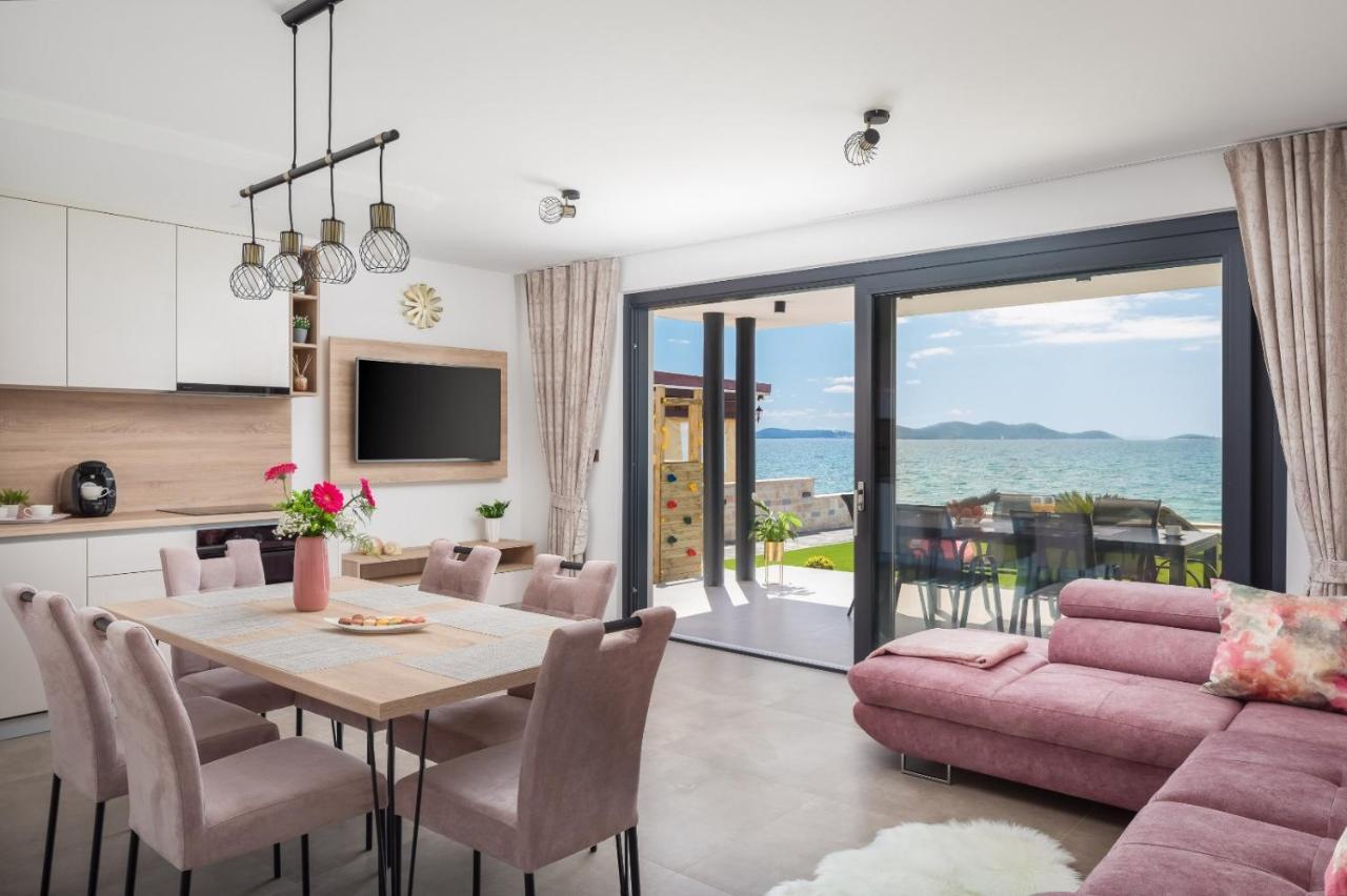 Luxury Apartment Sea Pakostane Ngoại thất bức ảnh