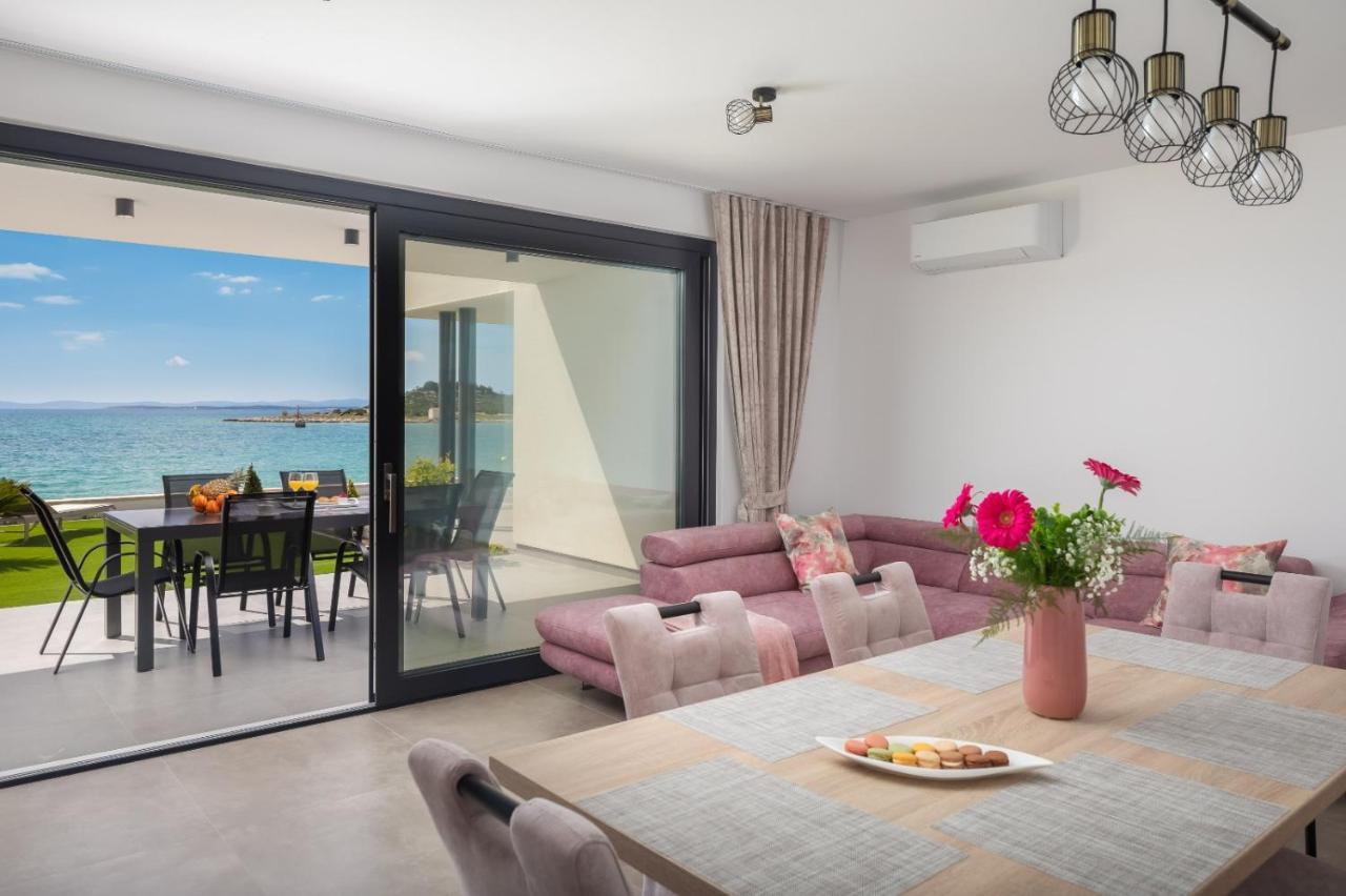 Luxury Apartment Sea Pakostane Ngoại thất bức ảnh